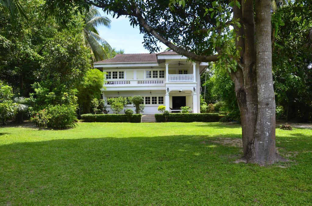 Baan Khun Nang Colonial Pousada *